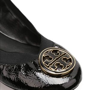 Tory Burch Caroline-Naplak/elastic size 9.5 black